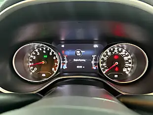 Used 2018 Jeep Compass Limited White - Interior and Exterior details 16