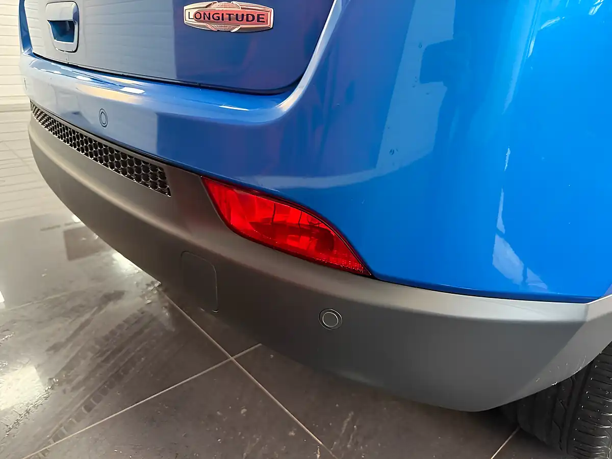 Used 2018 Jeep Compass Longitude Blue - Interior and Exterior details 8