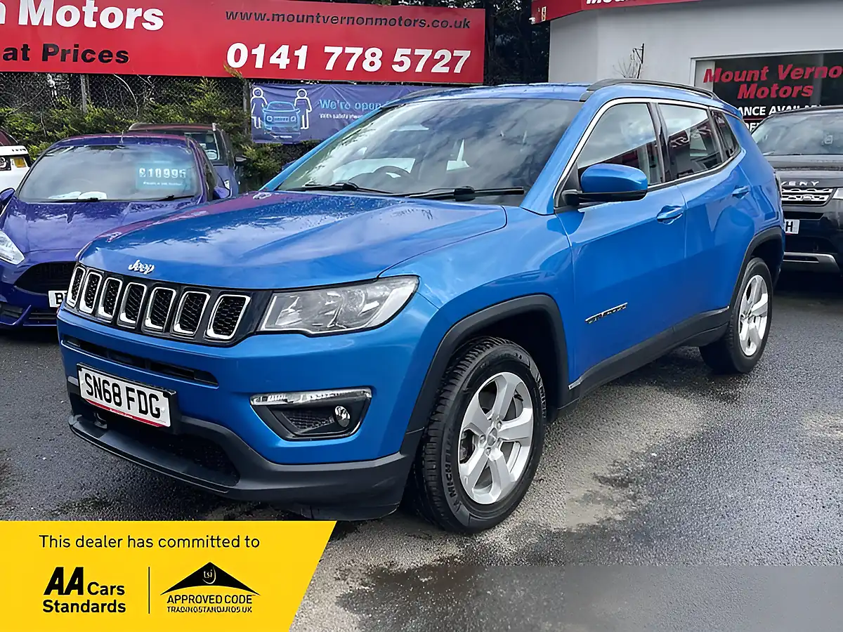 Used 2018 Jeep Compass Longitude Blue - Front View