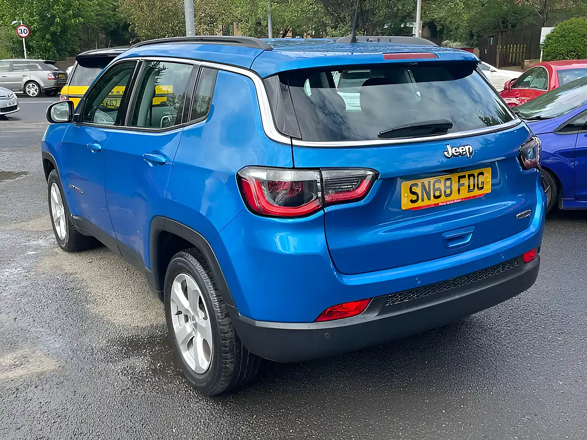 Used 2018 Jeep Compass Longitude Blue - Interior and Exterior details 6