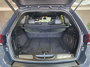 Used 2018 Jeep Grand Cherokee Night Eagle Grey - Interior and Exterior details 11