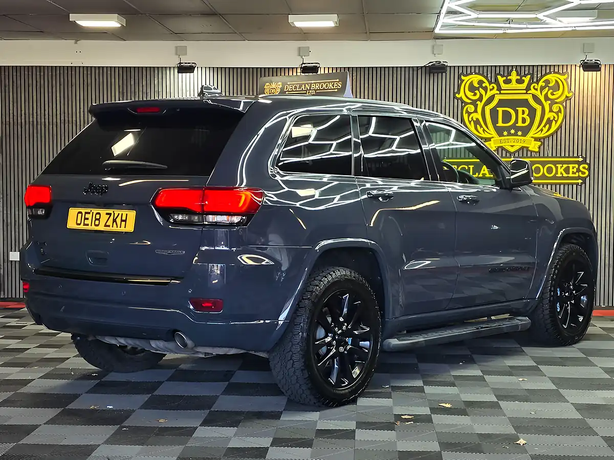Used 2018 Jeep Grand Cherokee Night Eagle Grey - Interior and Exterior details 3
