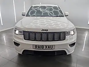 Used 2018 Jeep Grand Cherokee White - Interior and Exterior details 4