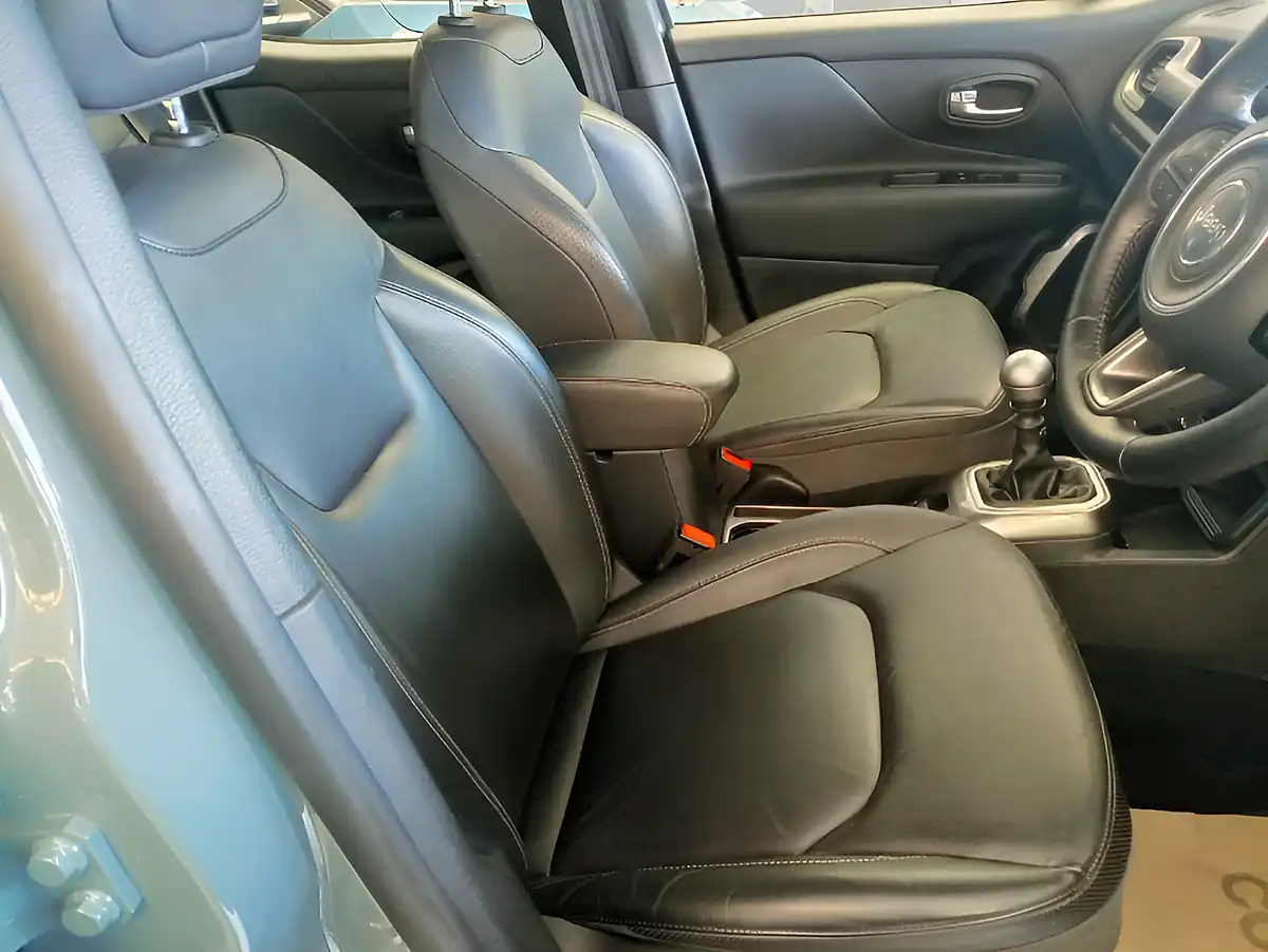 Used 2018 Jeep Renegade Limited Grey - Interior and Exterior details 13