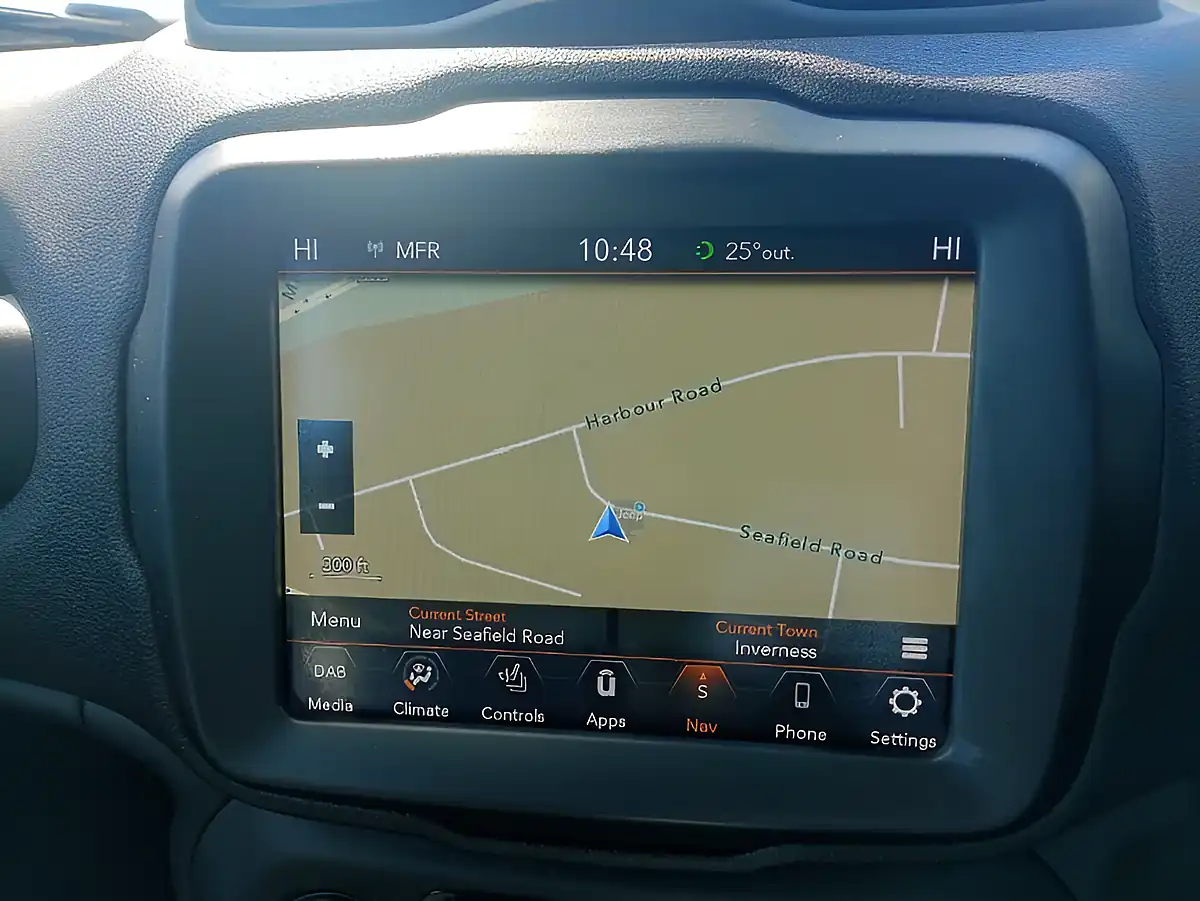 Used 2018 Jeep Renegade Limited Grey - Interior and Exterior details 17