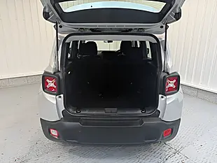 Used 2018 Jeep Renegade Longitude Glacier - Interior and Exterior details 10