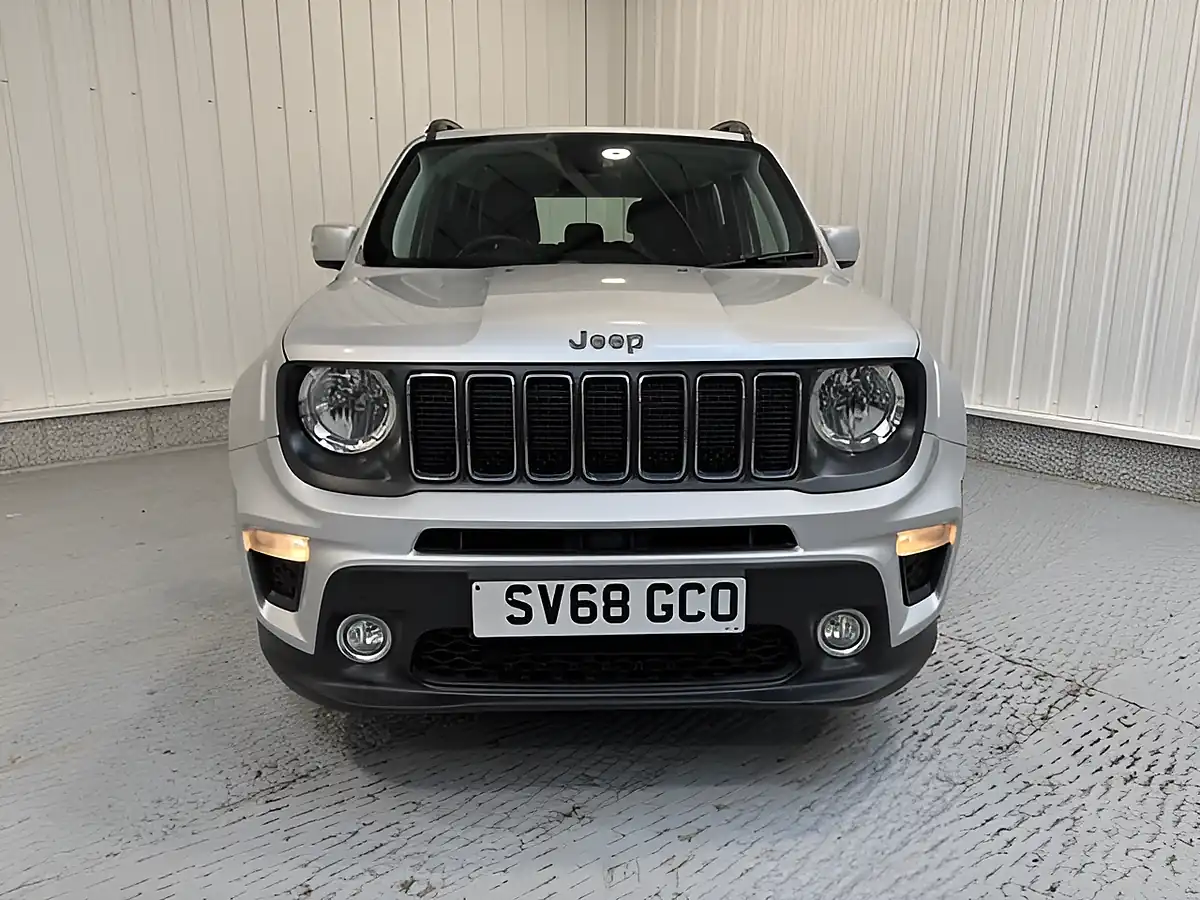 Used 2018 Jeep Renegade Longitude Glacier - Interior and Exterior details 2