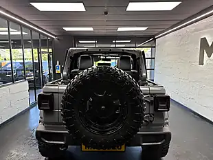 Used 2018 Jeep Wrangler Overland Grey - Interior and Exterior details 5