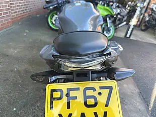 Used 2018 Kawasaki Ninja 650 Ex Grey - Interior and Exterior details 4