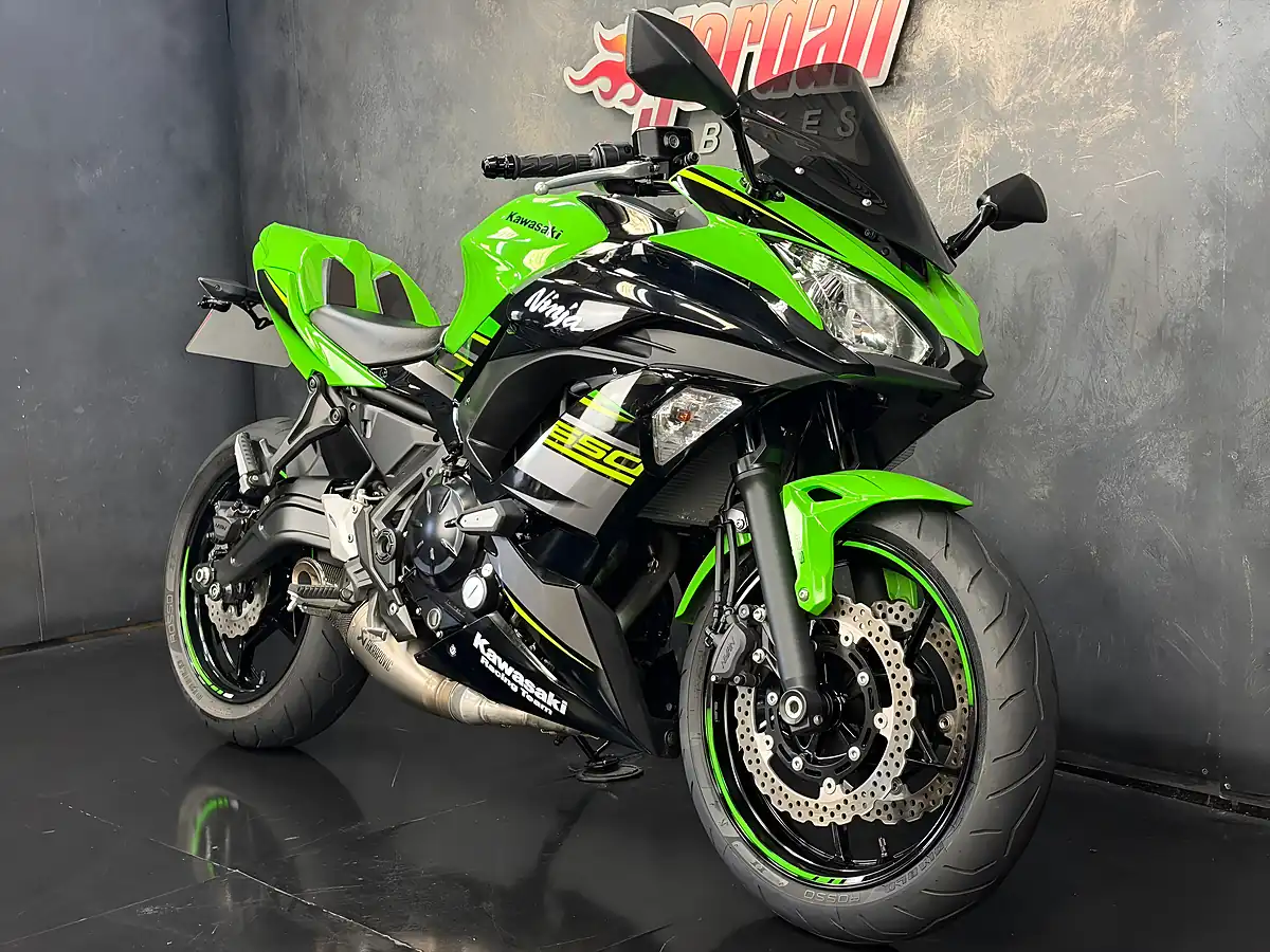 Used 2018 Kawasaki Ninja 650 Krt Performance Edition Green - Interior and Exterior details 4