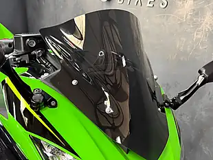 Used 2018 Kawasaki Ninja 650 Krt Performance Edition Green - Interior and Exterior details 7