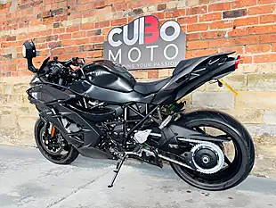 Used 2018 Kawasaki Ninja H2 Sx Grey - Interior and Exterior details 13