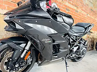 Used 2018 Kawasaki Ninja H2 Sx Grey - Interior and Exterior details 15
