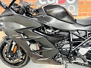 Used 2018 Kawasaki Ninja H2 Sx Grey - Interior and Exterior details 16