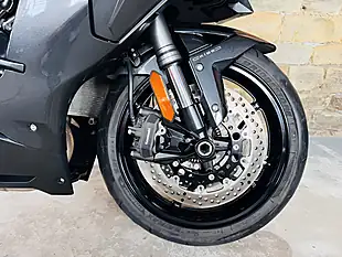 Used 2018 Kawasaki Ninja H2 Sx Grey - Interior and Exterior details 5
