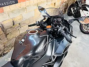 Used 2018 Kawasaki Ninja H2 Sx Grey - Interior and Exterior details 8
