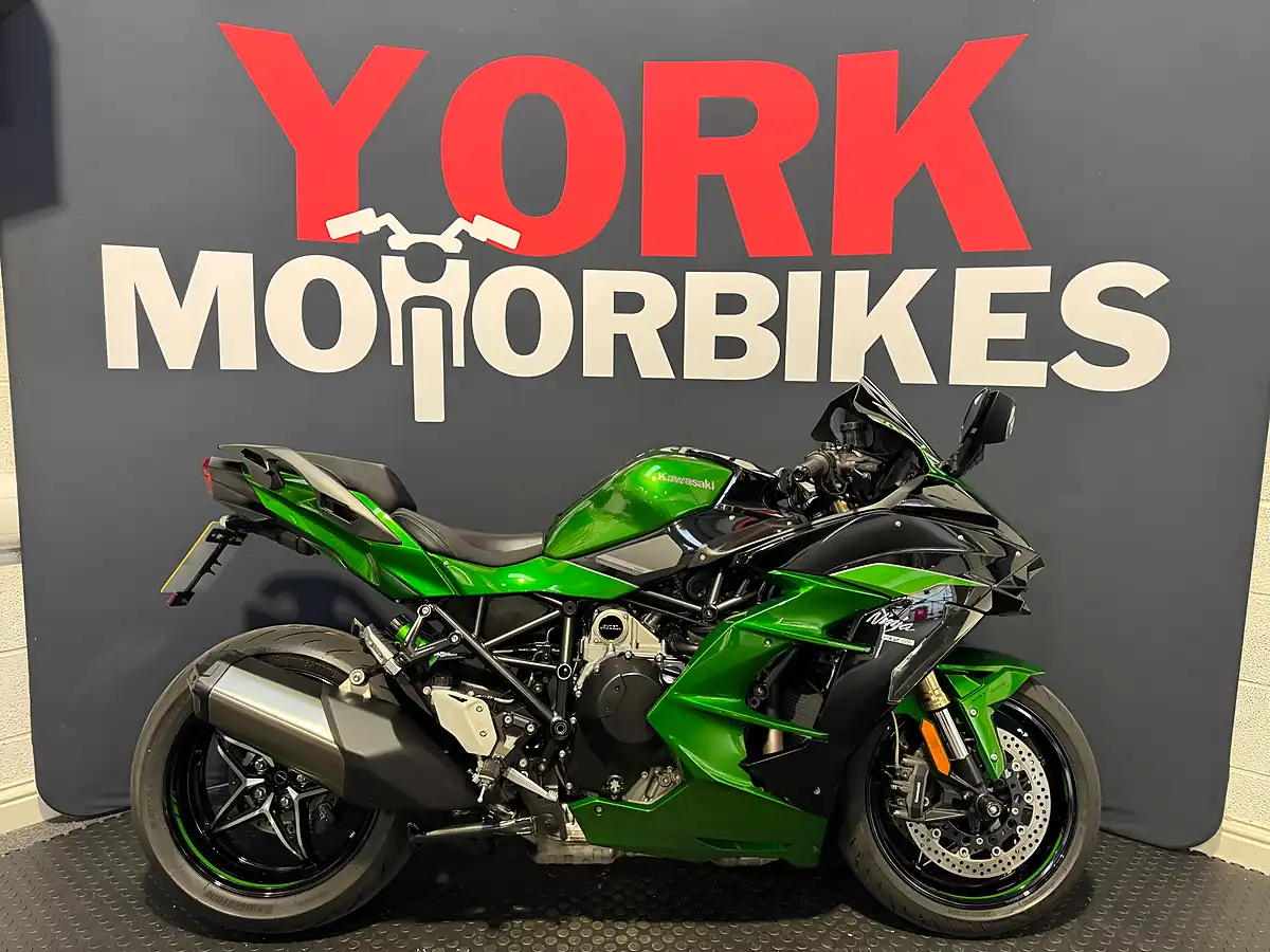 Used 2018 Kawasaki Ninja H2 Sx - Front View