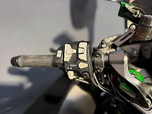 Used 2018 Kawasaki Ninja H2 Sx - Interior and Exterior details 14