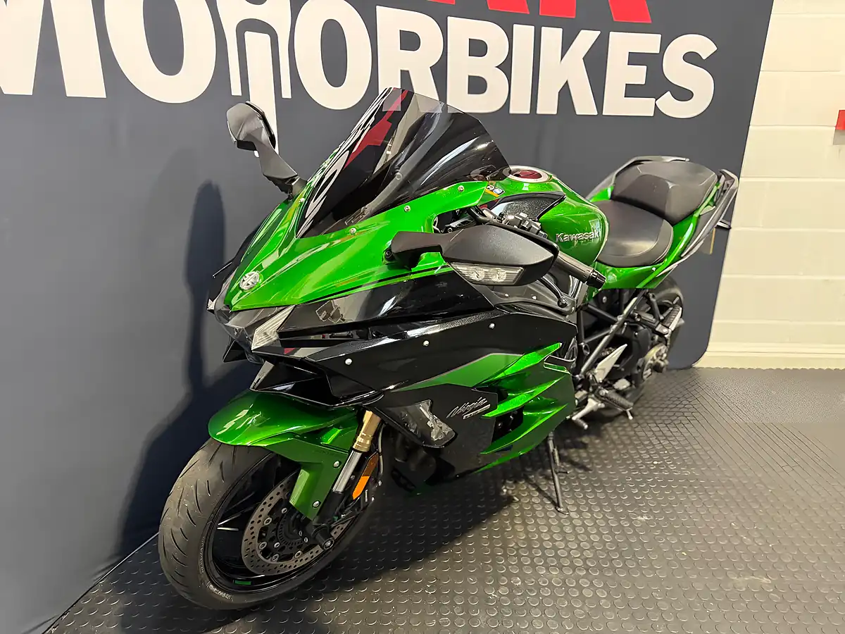 Used 2018 Kawasaki Ninja H2 Sx - Interior and Exterior details 16