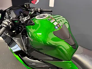 Used 2018 Kawasaki Ninja H2 Sx - Interior and Exterior details 20