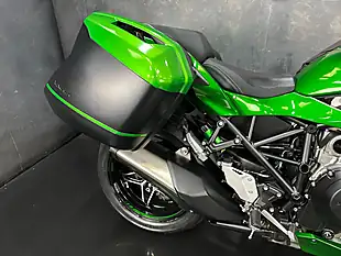 Used 2018 Kawasaki Ninja H2 Sx Se Green - Interior and Exterior details 6