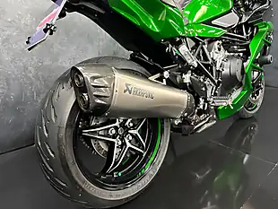 Used 2018 Kawasaki Ninja H2 Sx Se Green - Interior and Exterior details 14