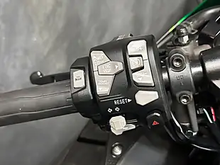 Used 2018 Kawasaki Ninja H2 Sx Se Green - Interior and Exterior details 16