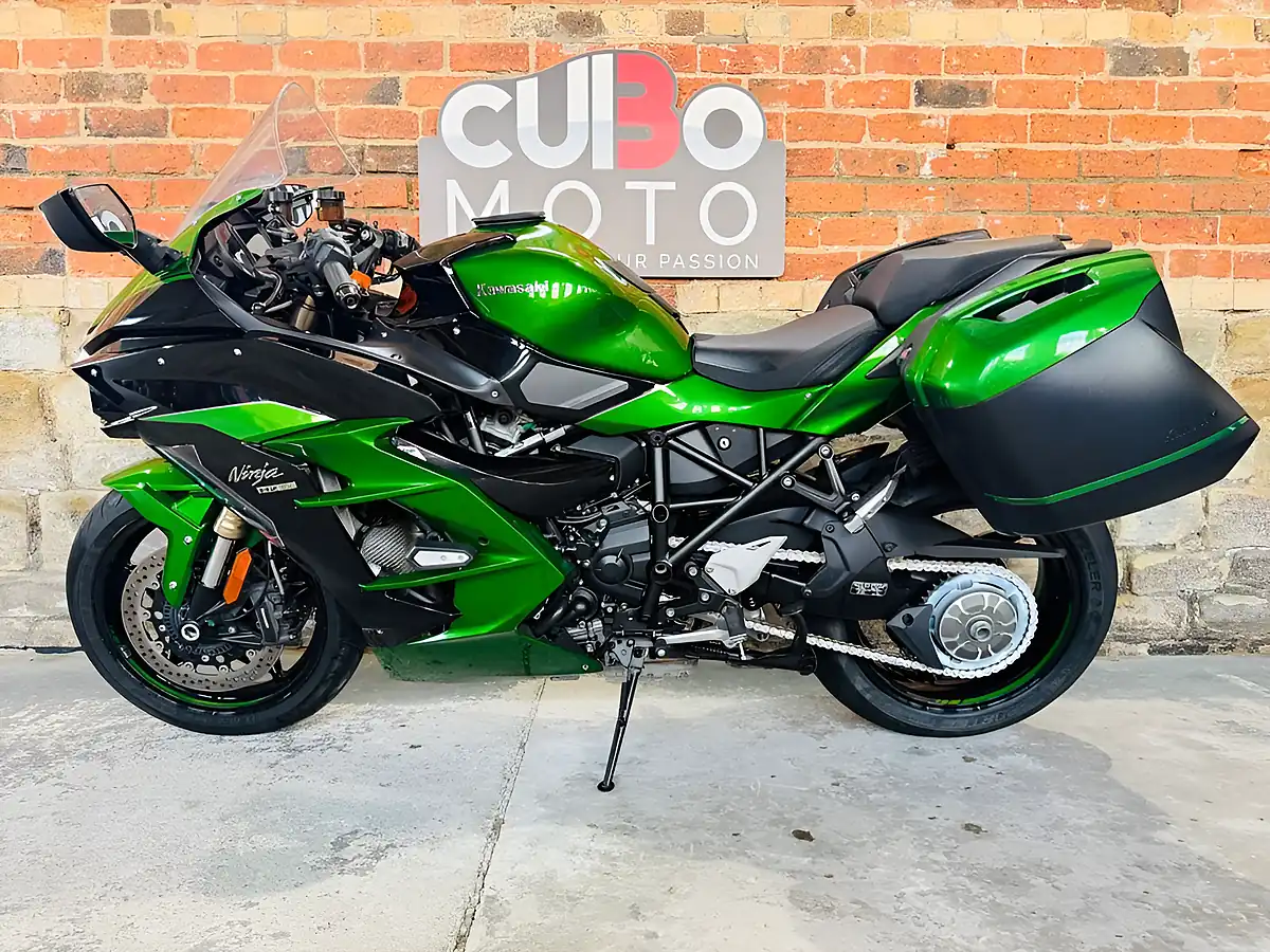 Used 2018 Kawasaki Ninja H2 Sx Se Green - Interior and Exterior details 12
