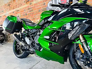 Used 2018 Kawasaki Ninja H2 Sx Se Green - Interior and Exterior details 6