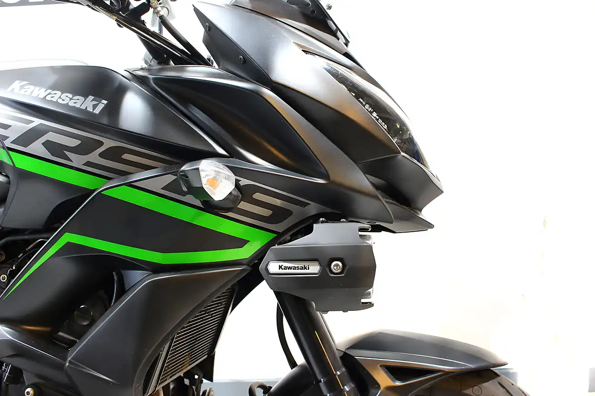 Used 2018 Kawasaki Versys 650 Grey Metallic - Interior and Exterior details 4