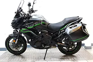 Used 2018 Kawasaki Versys 650 Grey Metallic - Interior and Exterior details 9