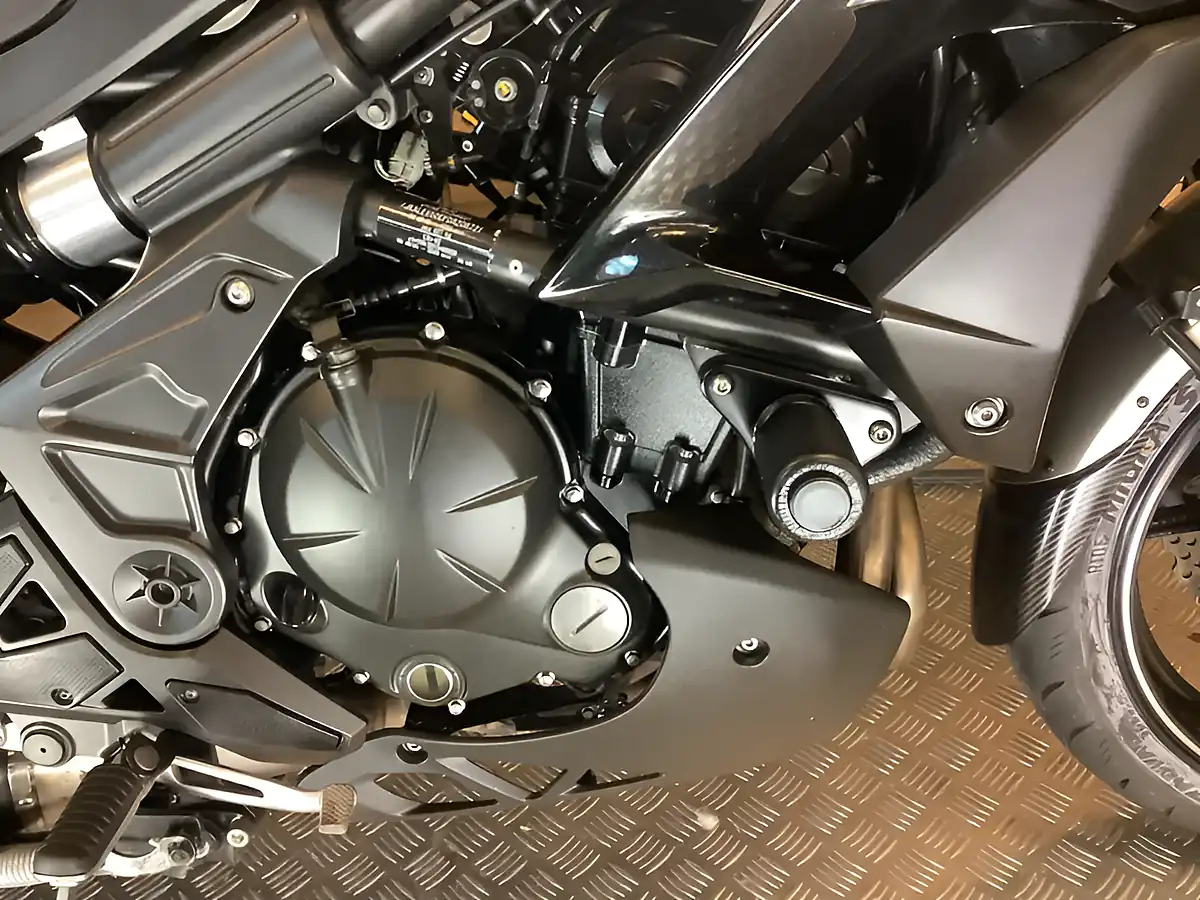 Used 2018 Kawasaki Versys 650 Silver - Interior and Exterior details 16