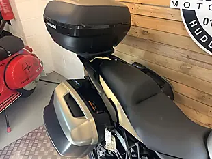 Used 2018 Kawasaki Versys 650 Silver - Interior and Exterior details 18