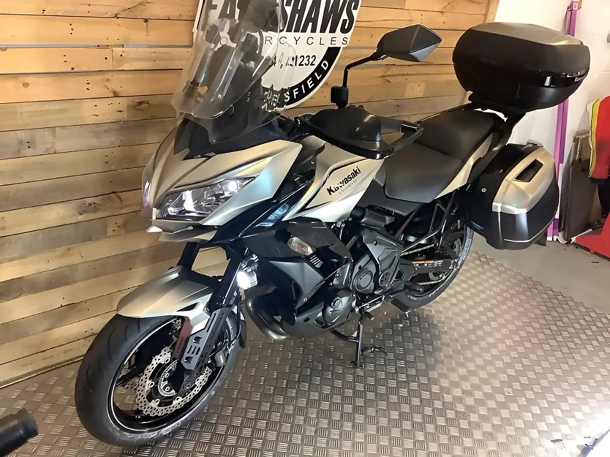Used 2018 Kawasaki Versys 650 Silver - Interior and Exterior details 3