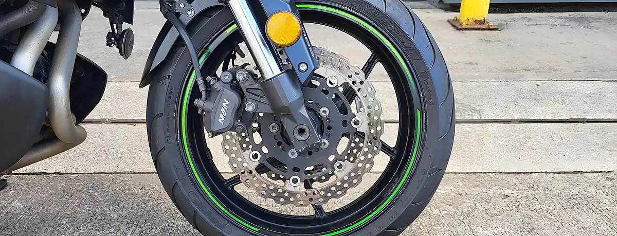 Used 2018 Kawasaki Versys - Interior and Exterior details 7