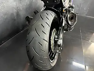 Used 2018 Kawasaki Z1000 Supernaked Orange - Interior and Exterior details 15