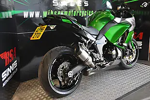 Used 2018 Kawasaki Z1000 Sx Green - Interior and Exterior details 10