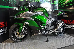 Used 2018 Kawasaki Z1000 Sx Green - Interior and Exterior details 3