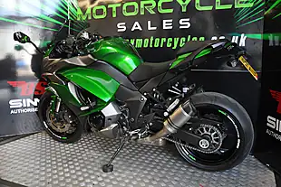 Used 2018 Kawasaki Z1000 Sx Green - Interior and Exterior details 5
