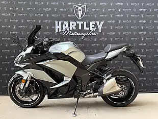 Used 2018 Kawasaki Z1000 Sx Silver - Interior and Exterior details 3