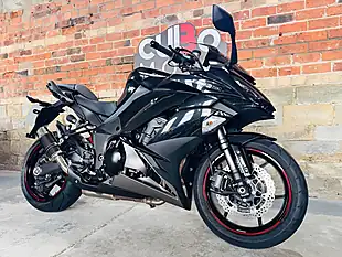 Used 2018 Kawasaki Z1000 Sx Wjf Black - Interior and Exterior details 3