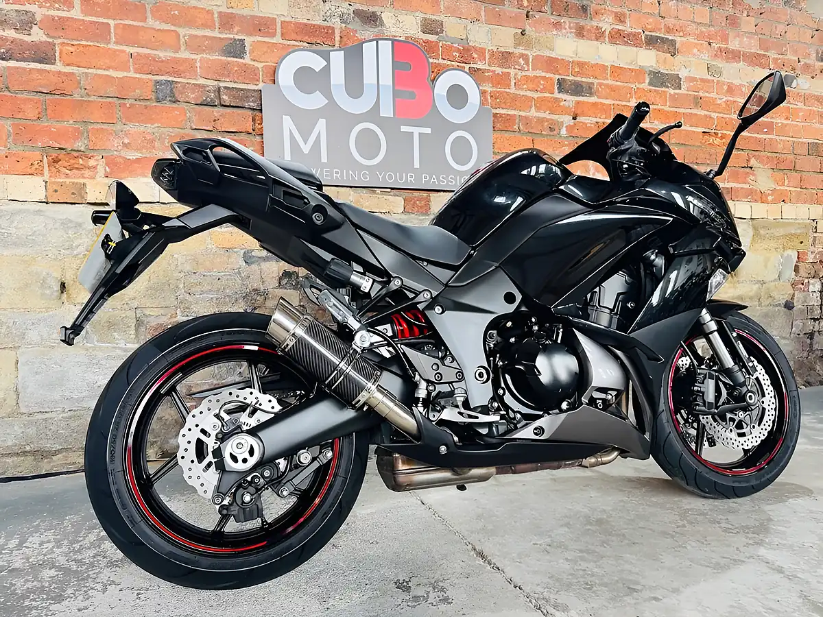Used 2018 Kawasaki Z1000 Sx Wjf Black - Interior and Exterior details 4