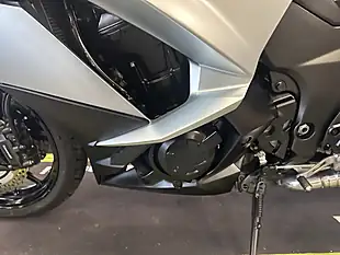 Used 2018 Kawasaki Z1000SX Sports Tourer Silver Metallic - Interior and Exterior details 14