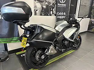 Used 2018 Kawasaki Z1000SX Sports Tourer Silver Metallic - Interior and Exterior details 2