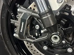 Used 2018 Kawasaki Z900 RS Modern Classic Black - Interior and Exterior details 11