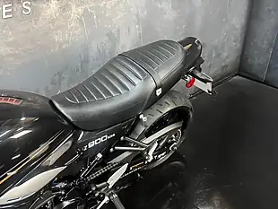 Used 2018 Kawasaki Z900 RS Modern Classic Black - Interior and Exterior details 19