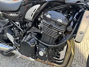 Used 2018 Kawasaki Z900 RS Modern Classic Black - Interior and Exterior details 8