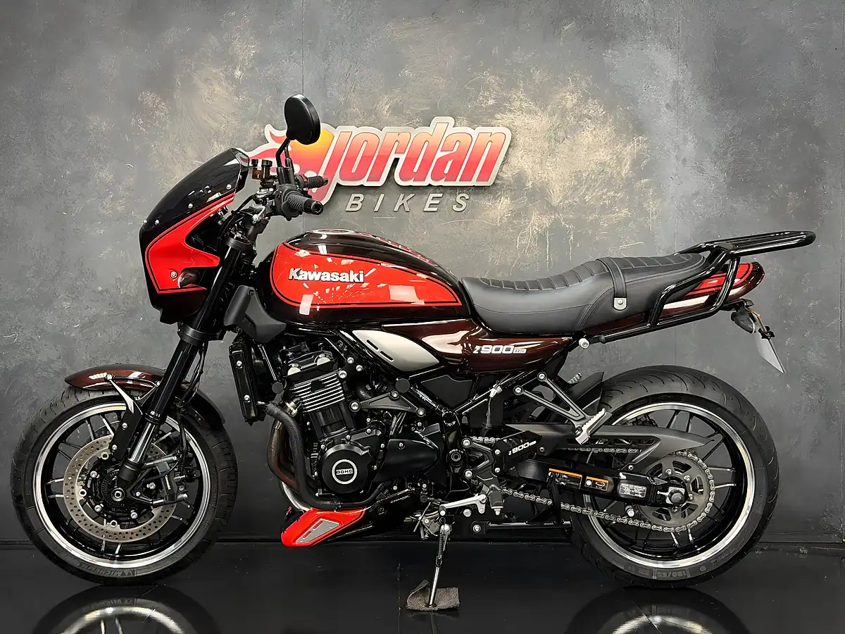 Used 2018 Kawasaki Z900 RS Modern Classic Brown - Interior and Exterior details 2