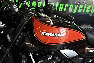 Used 2018 Kawasaki Z900 RS Orange - Interior and Exterior details 18
