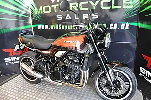 Used 2018 Kawasaki Z900 RS Orange - Interior and Exterior details 7